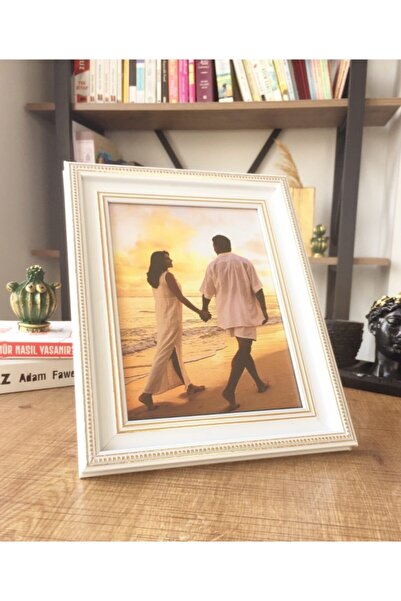 Livava Gilded Plastic Photo Frame White 15X21