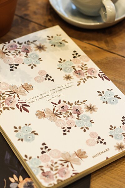 Mutenart Nazenin Defter