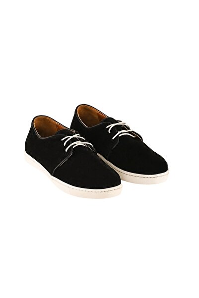 Moosefield Women's Black Sneaker