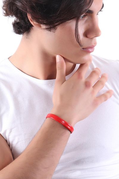LABALABA Men's Steel Closure Flat Leather Bracelet