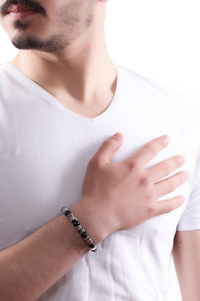 LABALABA Men's Mother of Pearl & Onyx Natural Stone Bracelet