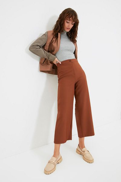 Trendyol Collection Braune Webhose mit weitem Bein TWOSS20PL0090