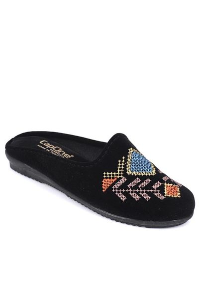 Capone Outfitters كابوني E010 شباشب شتوية نسائية