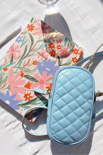 Leather Paper Mavi Kapitone Desenli Askılı Deri Mini Çanta