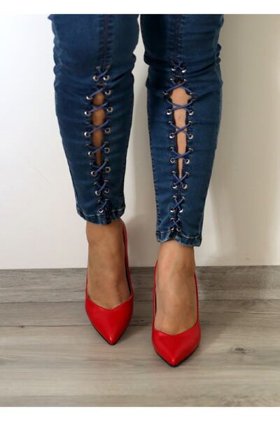 Ayakkabı Podyumum Kırmızı Orta Boy Kadeh Topuk, V Ağız Parmak Dekolteli Kadın Ayakkabısı