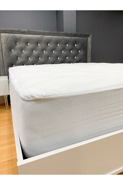 ÜGETEKS Liquid Proof Mattress Protector Mattress Protector