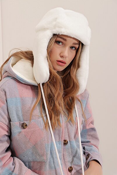 Trend Alaçatı Stili Women's White Plush Soft Hat with Headphones ALC-A2427