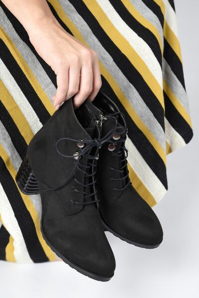 Shoes Time Kadın Siyah Topuklu Bot 21k 1820