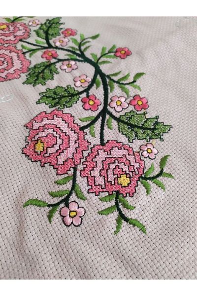 Çeyiz Bahçesi Cross Stitch Embroidered Rose Prayer Rug Powder