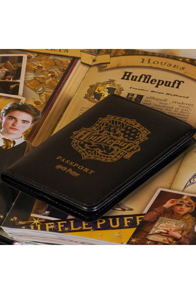 Sihir Dükkanı Hufflepuff Passport Cover Licensed Leather