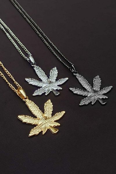 The Collection Set of 3 5 Leaf Men's Necklaces