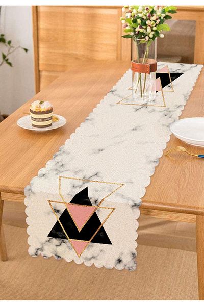 Realhomes Επιχρυσωμένο Χρώμα Αντεστραμμένο Τρίγωνο Διακοσμητικό Δρομέα
