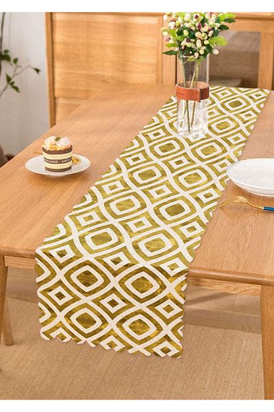 Realhomes Alergăr cu design special modern, în formă geometrică, cu detalii aurii