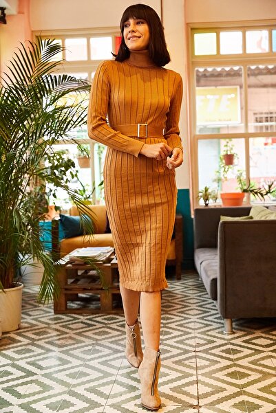 Olalook Дамска трикотажна рокля с колан тип Camel ELB-19001014