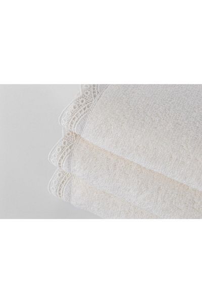 Gül Güler Smyrna Lace Hand Towel