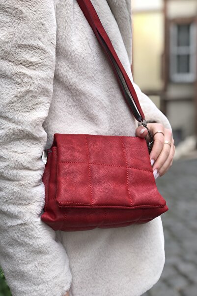 Bagzone Жіноча червона нубукова сумка через плече
