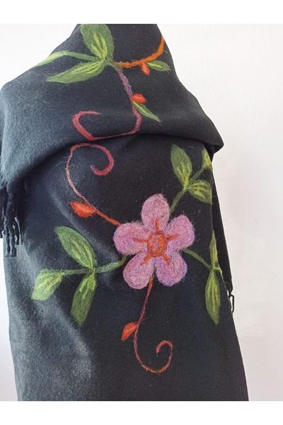 AYNALI BOHÇA Black Wool Felting Shawl