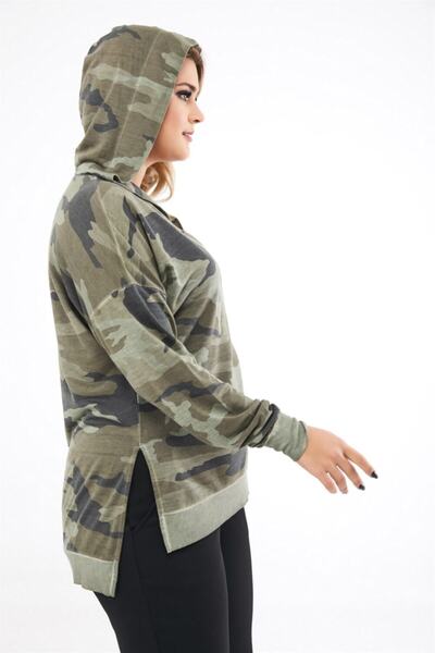Seamoda Women's Khaki Camouflage Pattern Plus Size Sweatshirt with Collar Collar and Slit