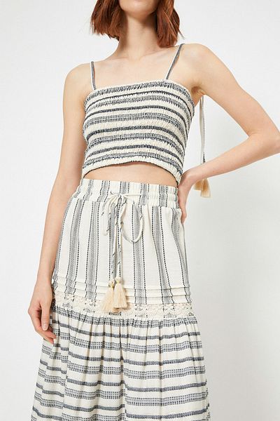 Koton Γυναικεία Skirtly Yours Styled By Melis Agazat - Thin Strap Crop Μπλούζα