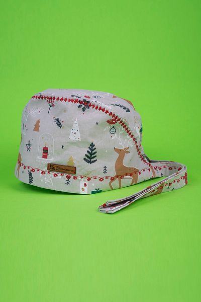 Best Bone New Year's Deer Patterned Surgical Cap