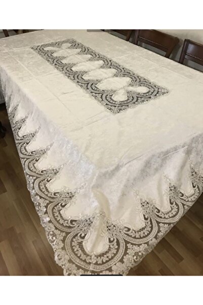 Amcaoğlu Çeyiz Beyaz Kadife Masa Örtüsü