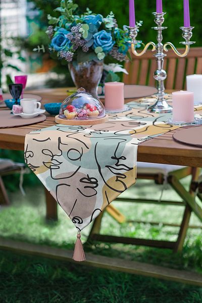 Realhomes Alergăr triunghiular din chenille cu ciucuri cu design special Bohomian rustic