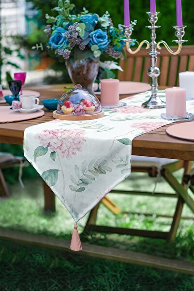 Realhomes زهرة الكوبية ذات الأوراق الخضراء مع خلفية بيضاء مطبوعة رقمية بتصميم خاص من الشنيل المثلث