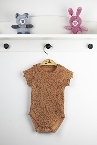 Newborn Fashion Club بدلة بأكمام قصيرة