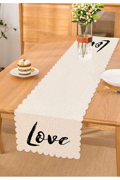 Realhomes Love Text Patterned Digital Printed Decorative Runner