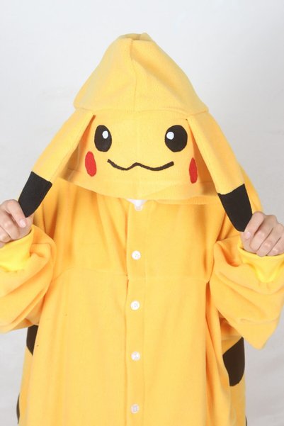 YÜSÜ Adult Kigurumi Pikachu Costume
