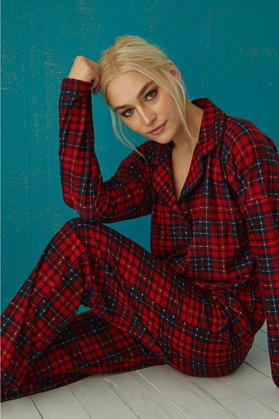 ZENS Pijamoni Women's Red Plaid Front Buttoned Suede Pajama Set