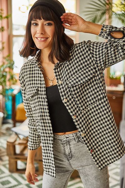 Olalook Women's Black Crowbar Double Pocket Loose Plaid Eyebrow Shirt GML-19000732