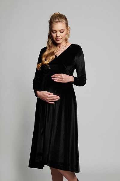 LYN MAMA Women's Lane Double Breasted Neck Long Sleeve Black Velvet Maternity Dress