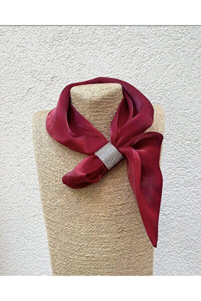 Miss Evita Taş Detaylı Fular