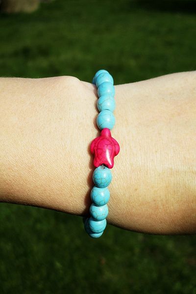 Kusakli Turquoise Natural Stone Bracelet with Little Cute Turtle Figure