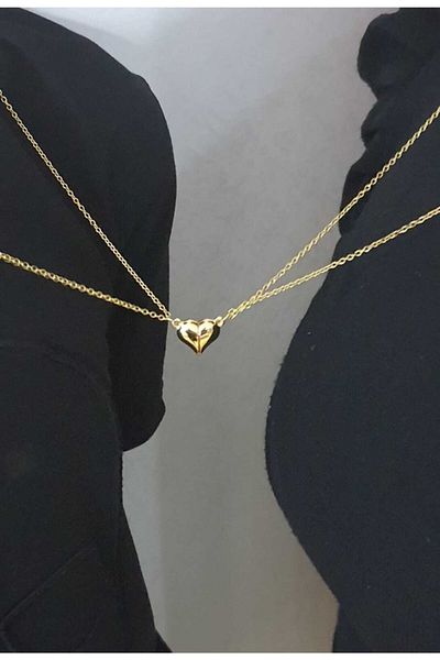 fullcontrol Unisex Gold Lover's Necklace with Two Openable Heart Magnets - Friendship Necklace - Best Friend