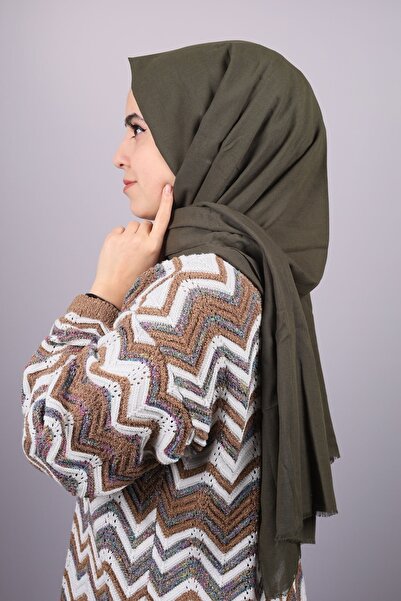 poloist شال متناسق بلون سادة - نمط-01 - لون-03