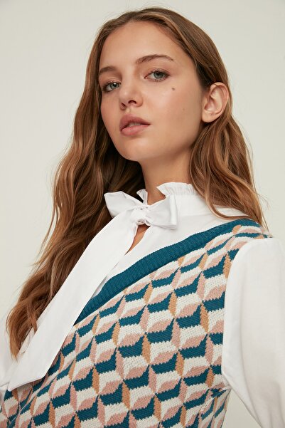 Trendyol Collection Námořnická modrá Mini pletená košile zdobená detailními šaty TWOAW22SV0122