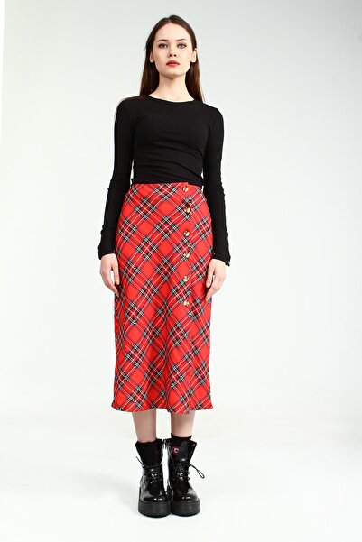 Collezione تنورة رياضية عادية حمراء للنساء