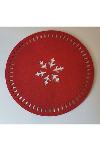 Brand Guard Art Bee Red Felt Round American Service Snowflake Charger Set of 2