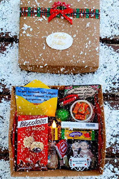 HediyeKombini Sevgiliye Hediye Yeni Yıl Yılbaşı Hediyesi 2022 Konsept Hediyel...