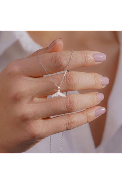 Takıhan Balina Kuyruğu Tasarımlı Sedef Taşlı 925 Ayar Gümüş Kadın Kolye