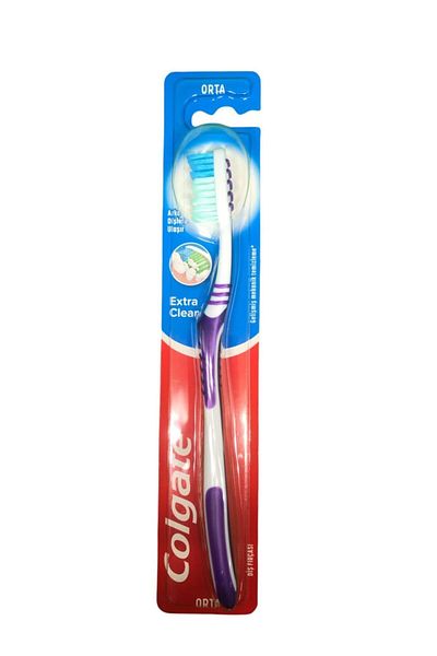 Colgate Extra Clean Medium Toothbrush