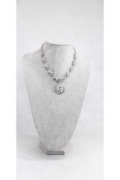 Fugusugu Moon and Sun Chain Choker