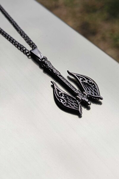 The Collection Siyah Devil Balta Kolye