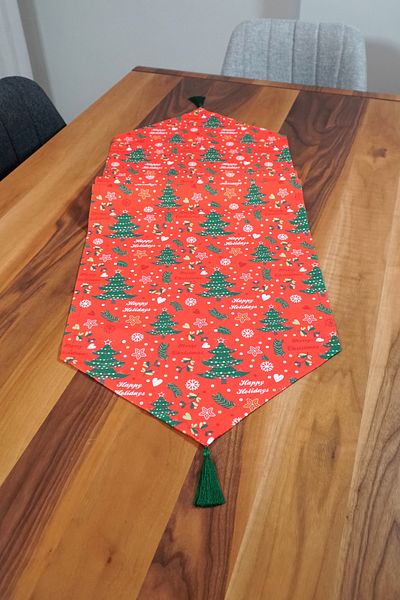 Viemso Christmas Pine Tree Patterned Tassel Runner