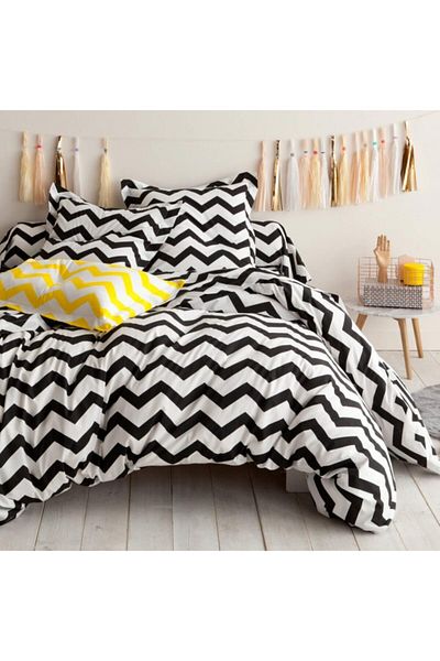 Mulberry Olympos Duvet Cover Set Double 200x220- Black White