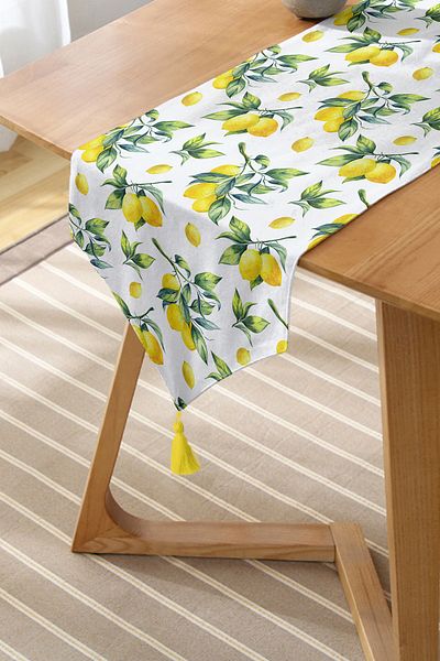 Nish & Royal Realhomes 3D Modern Runner with Lemon Pattern on White Background