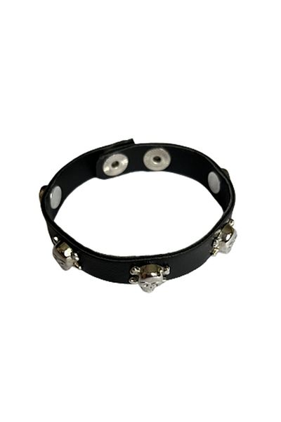 Metal Giyim Thin Leather Bracelet with Skull Detail