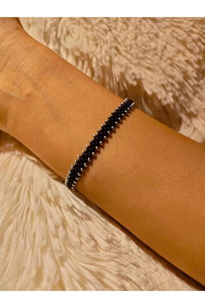 Handmade By HLY سوار محبوك بالخرز مصنوع يدويًا